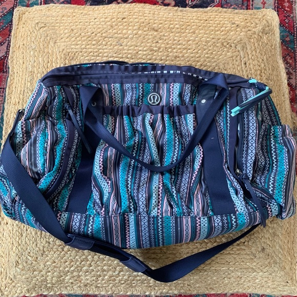 Like New Lululemon Patterned Duffle Bag - Picture 1 of 16